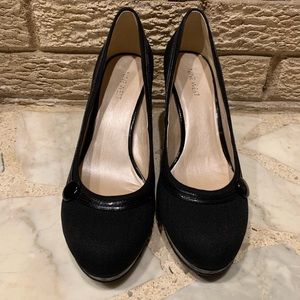 Nine West Amell pump heel